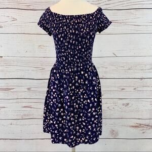 Mossimo elastic top on or off shoulder purple